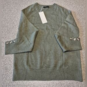 Nwt Womens Dokotoo Sweater Size Medium